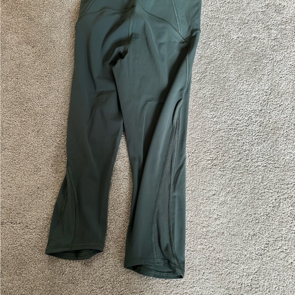 Lululemon Train Times Crop (17") Dark Forest green 4 - Picture 11 of 12